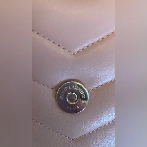 Saint Laurent LouLou small pink - Picture 9 of 16